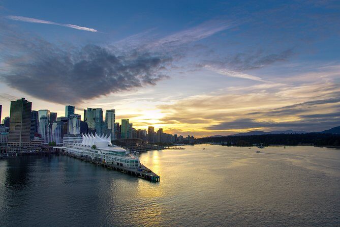 Vancouver Evening Tour: Stanley Park & English Bay Photostops - Who Should Consider This Tour?
