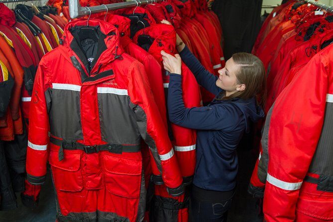 Vancouver Island Zodiac Whale Watching Adventure - Telegraph Cove