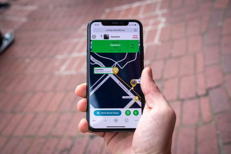 Vancouver: Self-Guided Smartphone Walking Tour of Gastown - What Makes the Gastown Self-Guided Tour Stand Out?