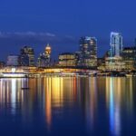 Vancouver Small Group Night Tour w/Capilano + Grouse Mtn Dinner - In-Depth Look at the Vancouver Small Group Night Tour