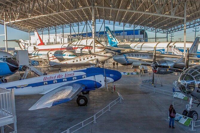 Vancouver to Seattle Private Guided Tour Two Days - What Makes This Tour Stand Out