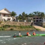 Vang vieng: Longtail boat&Paragliding & hotel pick-up - What Travelers Say