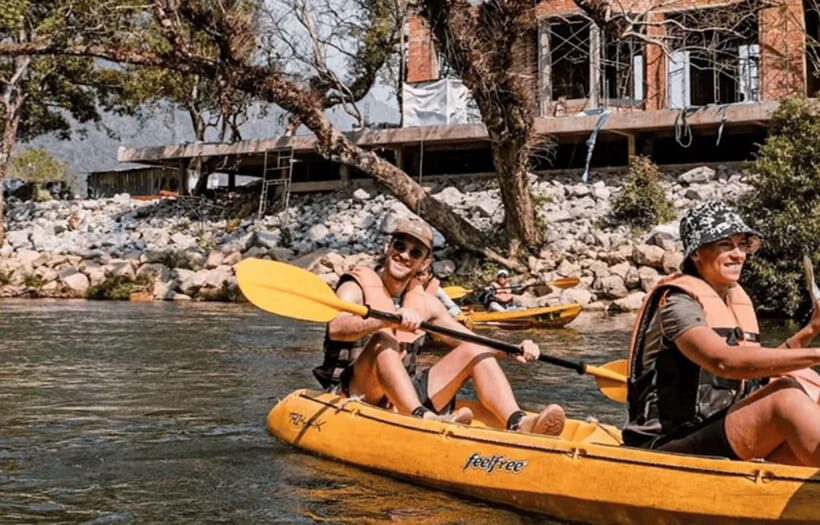 Vang Vieng: Zipline&Kayaking&BlueLagoon 1