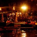 Varanasi: Morning Aarti with Boat Ride & Rooftop Breakfast - Who Should Consider This Tour?