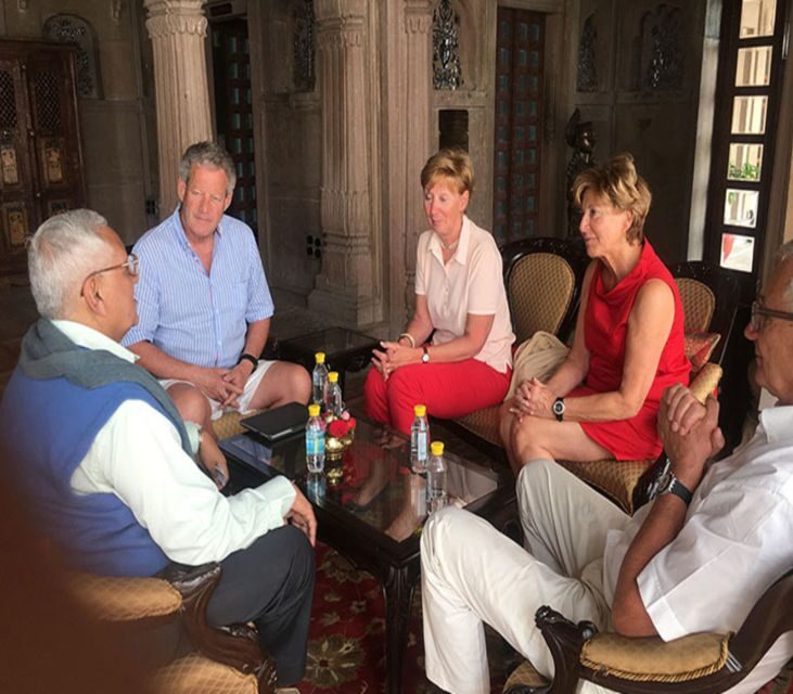 Varanasi: Private Lecture on Hinduism with Professor - The Sum Up