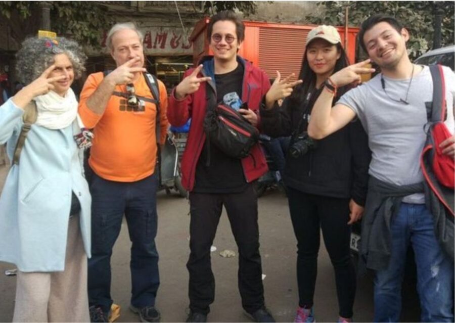 Vibrant Markets of Mumbai (2 Hours Guided Walking Tour) - A Closer Look: What This Tour Offers