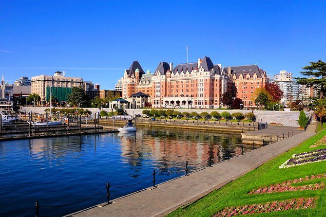 Victoria and Butchart Gardens Day Trip from Vancouver - What the Guides Make of It