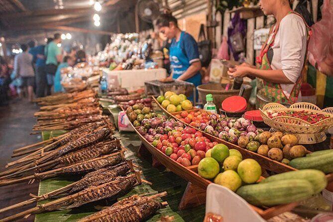 Vientiane Cuisine & Culture: The Hungry Tuk Tuk - A Detailed Look at the Tour Experience