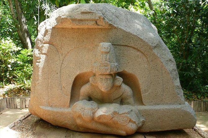 Villahermosa city tour with La Venta Museum and Yumká zoo - Transportation and Tour Logistics