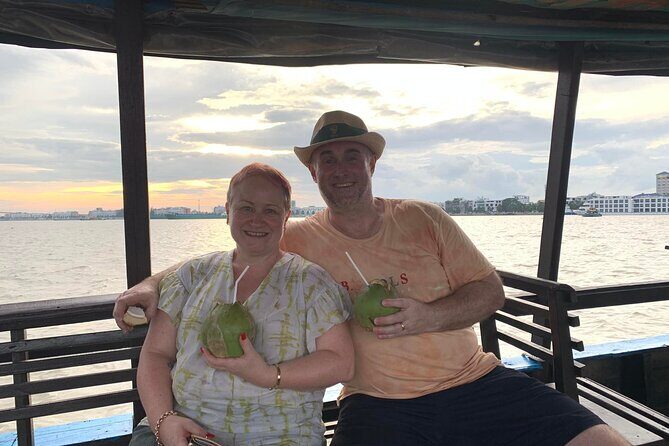 VIP Mekong Delta Adventure Cycling-Kayak-Cooking 1Day Group 10Pax - Exploring the Mekong Delta in a Day