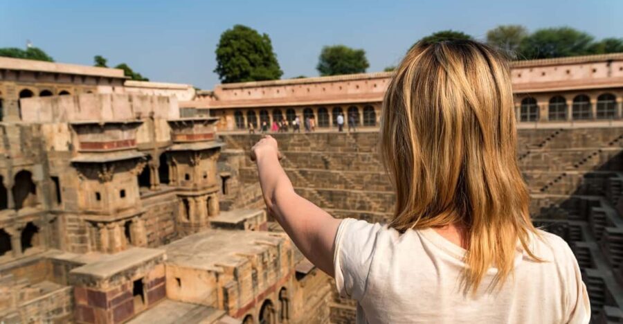 Visit Chand Baori, Fatehpur Sikri with Agra Drop from Jaipur - Detailed Review: A Day of Architectural and Historical Wonder