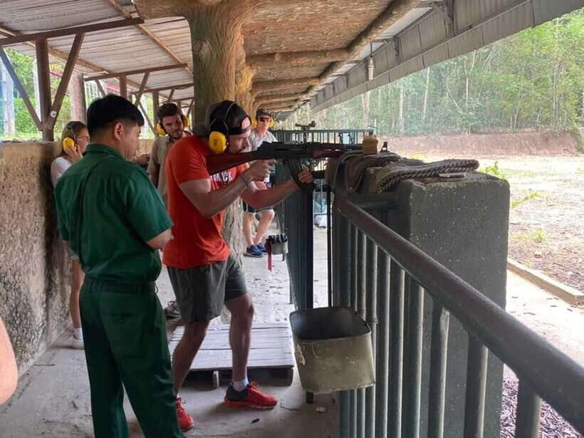 VISIT CU CHI TUNNEL IN THE MORNING OR AFTERNOON - Who Should Take This Tour?