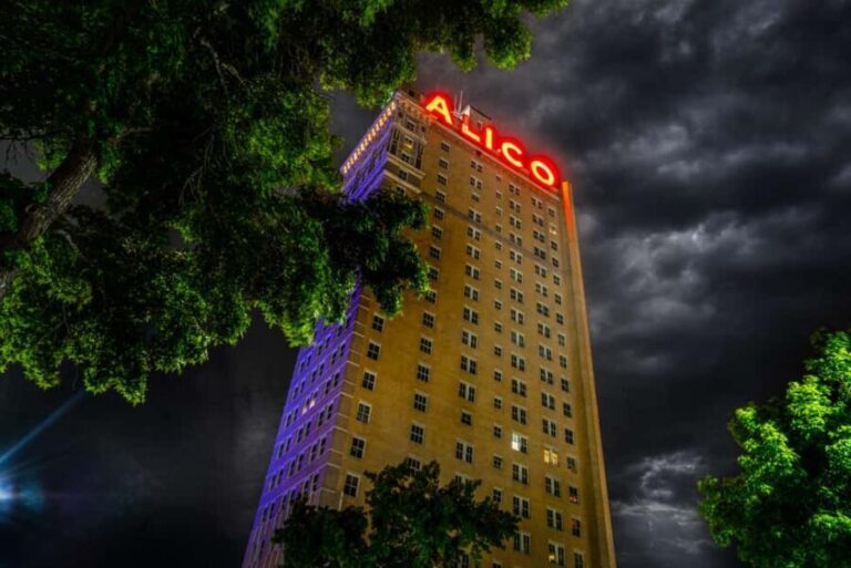 Waco Ghost Tour: Wild Whispers of the Wicked - Who Should Consider This Tour?