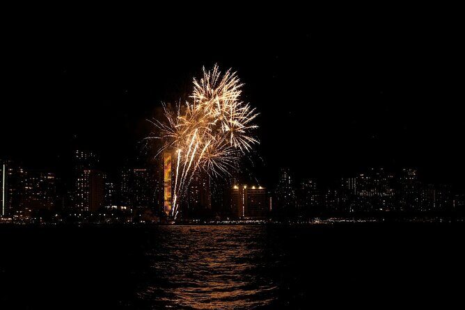 Waikiki Friday Fireworks Boat Cruise from Oahu - Who Is It Not For?