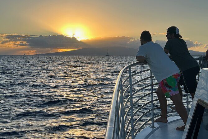Waikiki Sunset Cruise with Boat Stabilizer - The Sum Up: Who Is This Tour Best For?