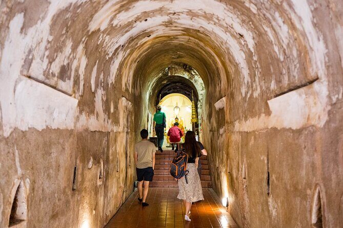 Wat Umong and Doi Suthep Temples Evening Tour - The Convenience of Door-to-Door Service