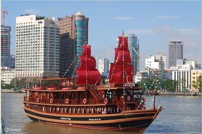 Water Puppet Show And Dinner Cruise On Saigon River Private Tour - In-Depth Look at the Itinerary