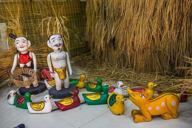 Water Puppet Show At Golden Dragon Theatre - Who Should Consider This Experience?