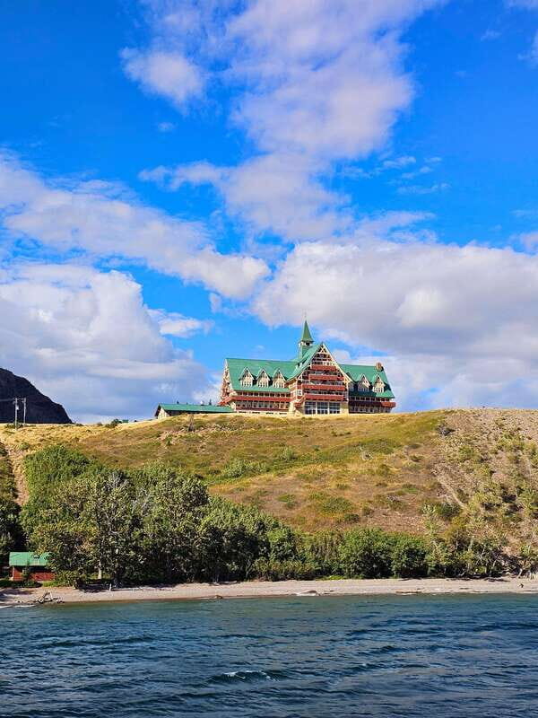 Waterton National Park Full-Day Private Tour From Calgary - Exploring Waterton Lakes National Park: A Deep Dive