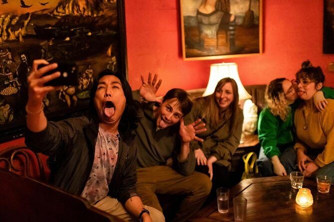 Weird Bar Crawl with Fanatical Local - Who Should Book This Tour?