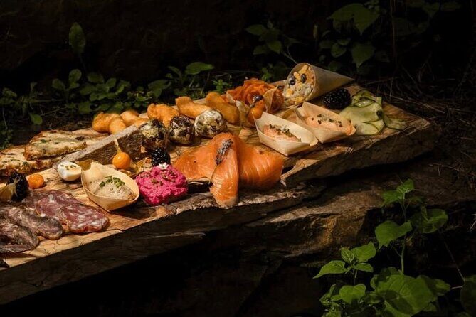 WENDAKE meeting with the Wendat Bike Canoe Tasting - Who Will Enjoy This Tour?