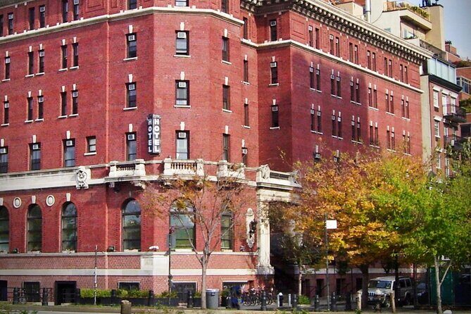 West Village's Flappers, Freaks & Punks: A Self-Guided Audio Tour - The Experience: What Works Well and What to Consider