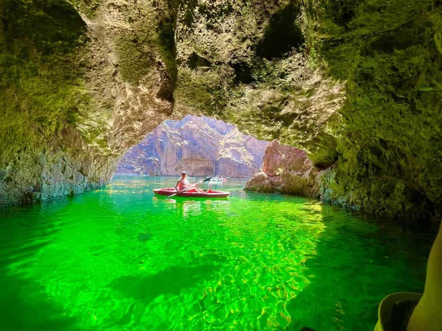 Willow Beach: 5 Coves & 2 Caves Emerald Cave Kayaking Tour - What Makes This Tour Stand Out?