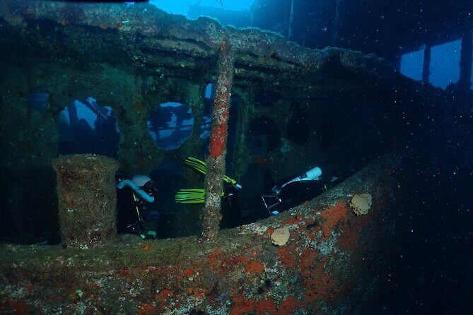 Wreck and Bridge Span Dive for Certified Divers