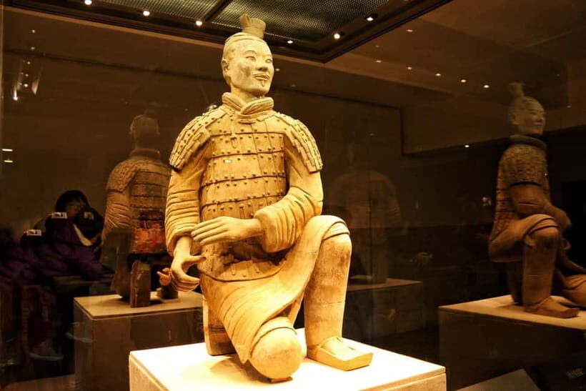 Xi'an: Terracotta Army and Lishan Garden Private Tour - Exploring Lishan Garden and the Mausoleum of Qin Shi Huang