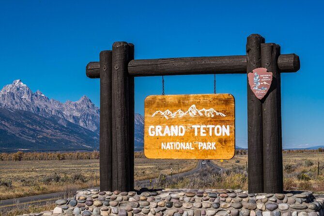Yellowstone Grand Teton & Jackson Hole 5-day Fully Guided Tour - Practical Tips for Making the Most of Your Tour
