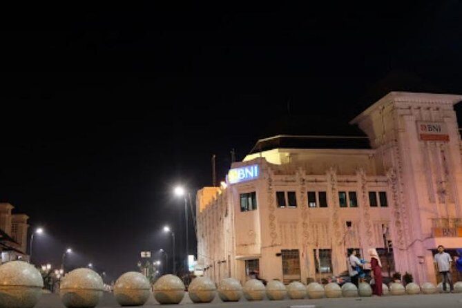 Yogyakarta Evening Walking and Food Tour - Authenticity and Value