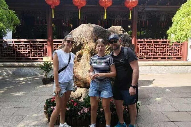 Zhujiajiao & Shanghai:Small Group Tour Water Town to Skyline - Who Will Love This Tour?