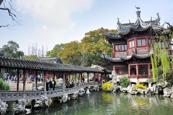 Zhujiajiao Water Town and Shanghai City Flexible Private Tour - Exploring Zhujiajiao Water Town: A Quiet Retreat Close to Shanghai