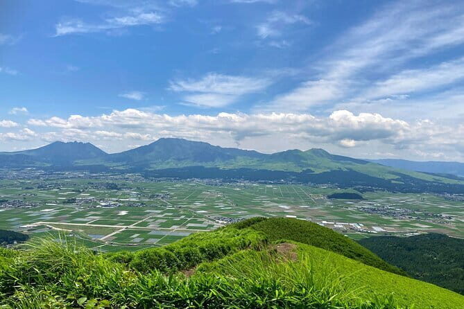 1 Day Aso 3 Sights Private Tour from or to Kumamoto - A Detailed Look at the Aso 3 Sights Private Tour