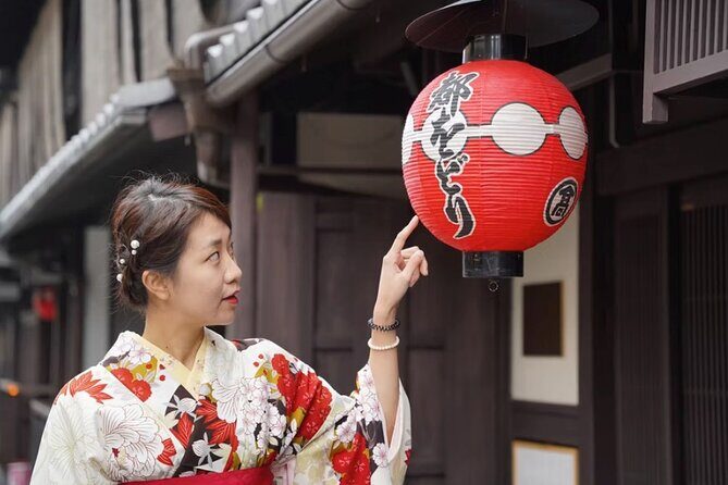 1 Hour Private Photoshoot at Gifu Hida-Takayama - Key Points