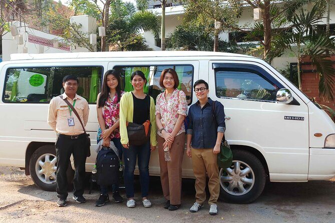 2-Day Phnom Penh to Siem Reap and Angkor Wat Temples