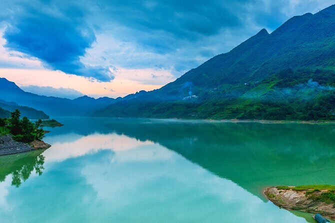 2 Day Wulong Private Tour Impression Show and Cave Hotpot - FAQ