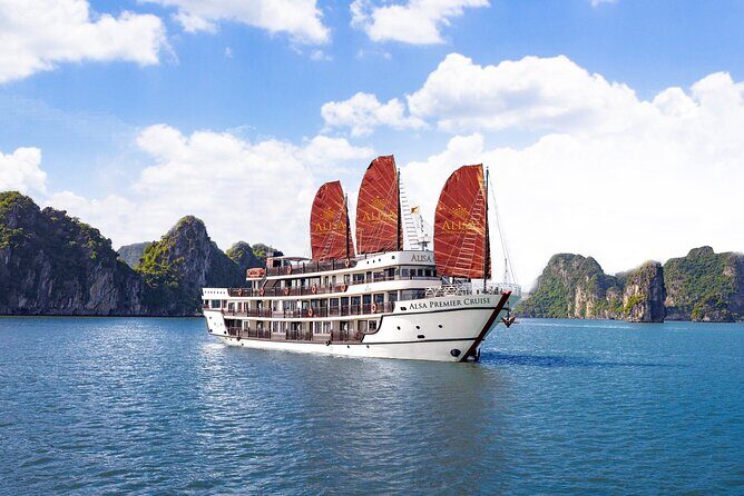 2 Days and 1 Night Aboard La Stellar Cruise in Halong from Hanoi - The Experience in Detail