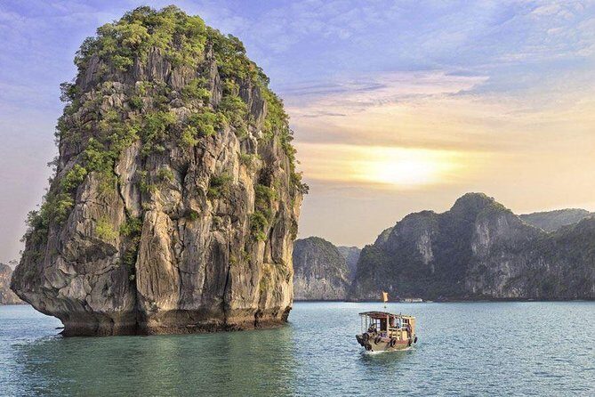 2 Days Halong Bay 3* Cruise Including Transportation from Hanoi - Authentic Moments and Real Traveler Perspectives