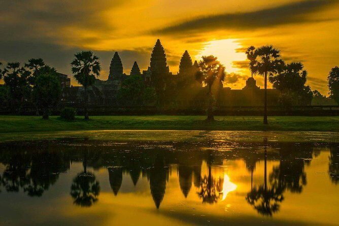 2days Explore Angkor wat Small Tour & Big Tour + Banteay Srei (Private tour) - Who Should Consider This Tour?