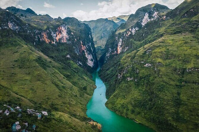 3 Days and 2 Nights in Ha Giang by Motorcycle - Who Will Love This Tour?