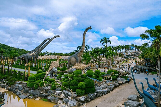 3 Days Pattaya Private Tour With Water Parks And Koh Larn Islalnd - Who This Tour Is Best For