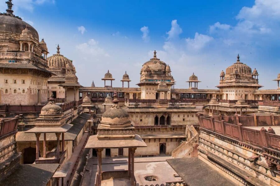 A Day Tour of Orchha & Jhansi Fort from Khajuraho with Guide - Discovering Orchha & Jhansi: A Detailed Journey Through Time