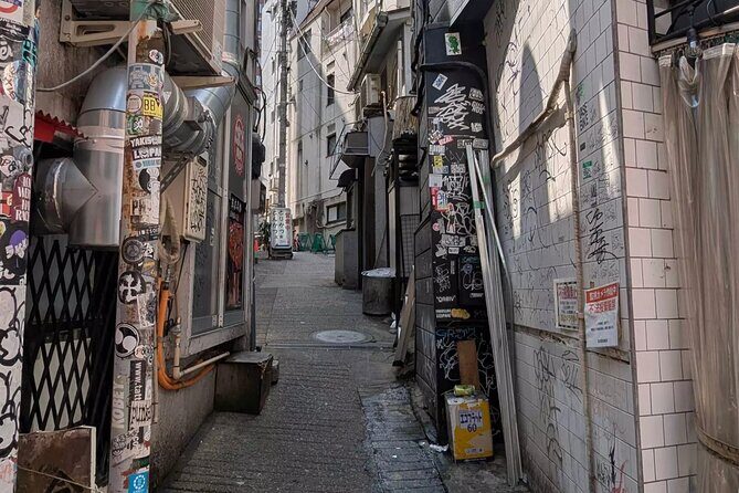 A Different Side of Shibuya: A Dogenzaka Self-Guided Walking Tour - Exploring the Itinerary in Detail