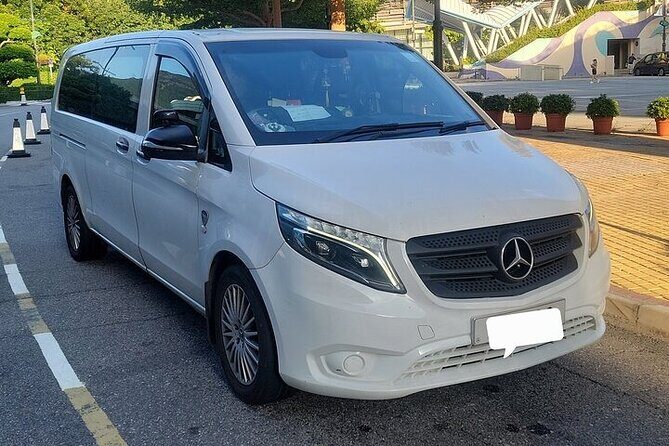 A Premium Airport Transfer Service Hong Kong with Mercedes Benz - The Booking & Availability