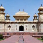 Agra: Baby Taj and Mehtab Bagh Sunset Viewpoint Tour - Who Would Benefit from This Tour?