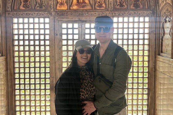 Agra: Skip the Line Taj Mahal and Agra Fort Private Day Tour - What Makes This Tour Stand Out?