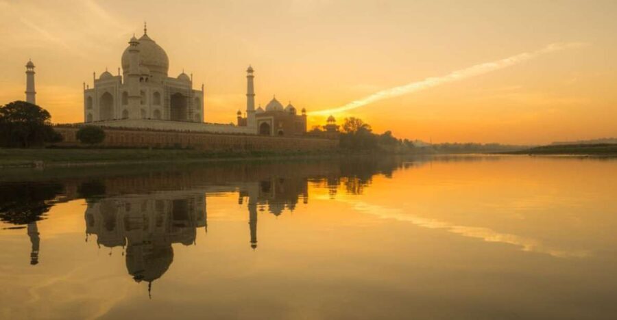 Agra: Taj Mahal and Mausoleum Tour with Skip-the-Line Entry - Who Will Enjoy This Tour?