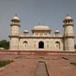 Agra: Taj Mahal Sunrise and Agra Fort Guided Day Trip - Why This Tour Works for You