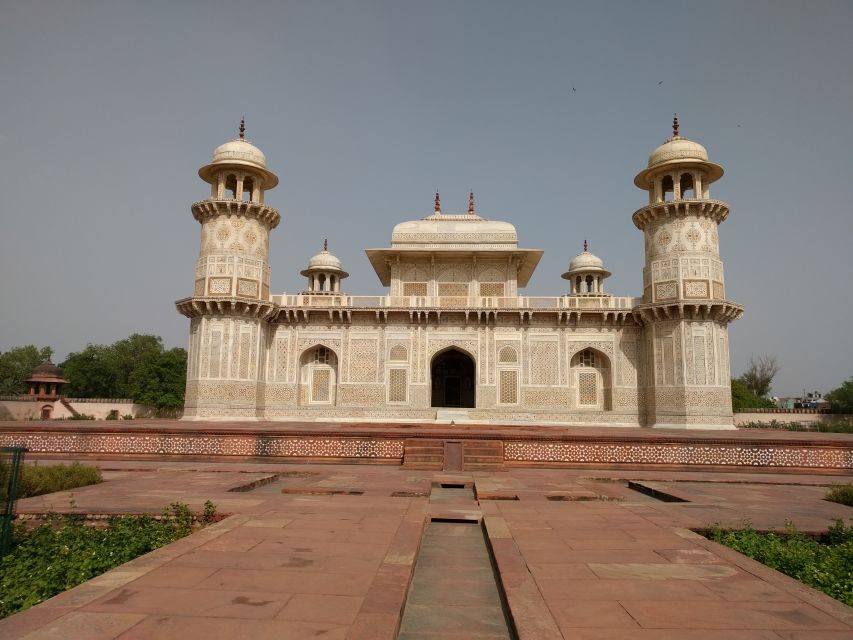 Agra: Taj Mahal Sunrise and Agra Fort Guided Day Trip - Why This Tour Works for You